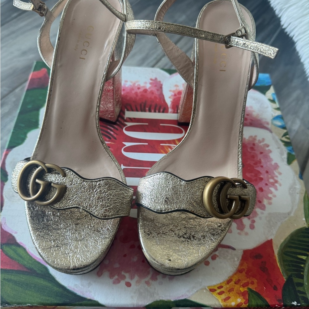 Gucci gold sandals